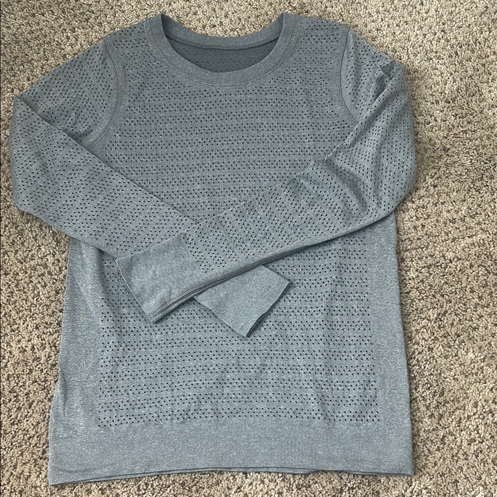 Lululemon long sleeve top
